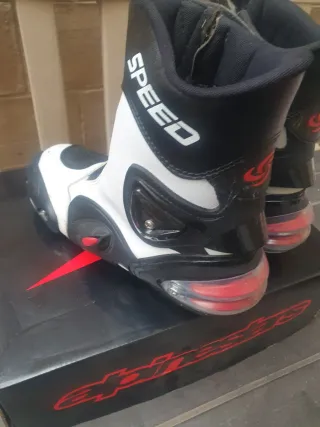 Botas de moto deportivas