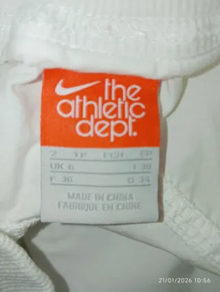 Pantaloncini Nike bianchi donna