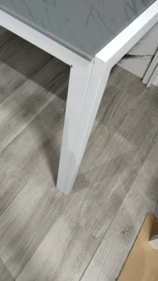 Mesa de cocina cristal y metal