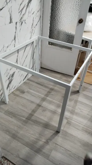 Mesa de cocina cristal y metal