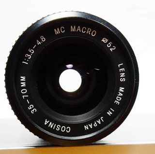 1720-Camara MINOLTA XG 2 - con 35/70 mm