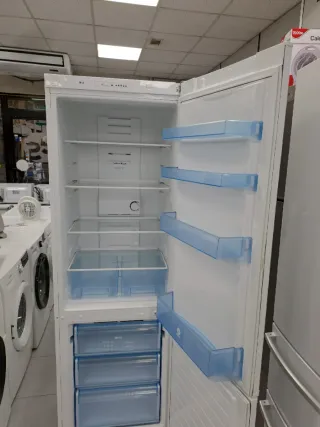 ◇Nevera balay 185.centímetros◇