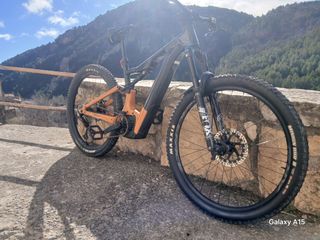 "URGE"Ebike Focus jam (400km)