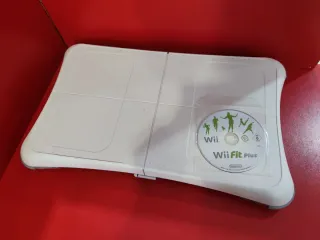 Wii Fit Plus + Balance Board Nintendo