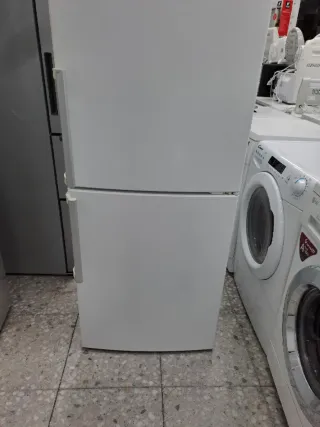 ◇Nevera bosch 185.centímetros◇