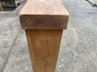 Mueble recibidor rústico de madera