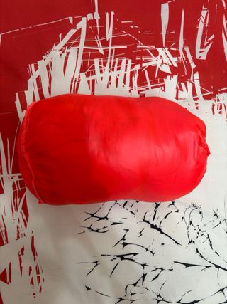 Chaqueta deportiva CMP roja y amarilla