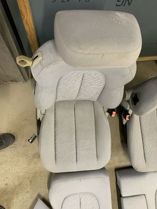 Juego Asientos Mercedes CLK W208 Gris