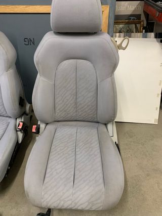Juego Asientos Mercedes CLK W208 Gris
