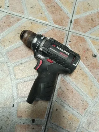 Aparafusadora Parkside Performance 12V