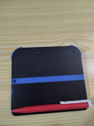 Nintendo 2DS Nera + Giochi