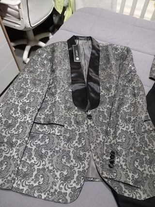 Traje de novio completo