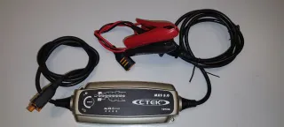 CARICABATTERIE / MANTENITORE DI CARICA CTEK MXS 5.