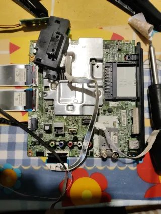 Piezas TV LG 43UJ620