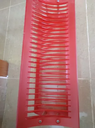 Soporte para CDs/DVDs rojo