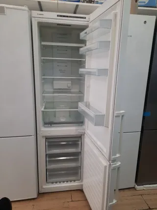 Nevera Beko con garantía y transporte