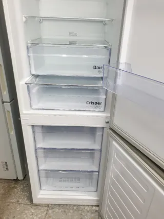 Nevera Beko 2m x 60cm con garantía