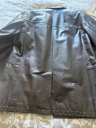 Chaquetón de piel de bovino marrón