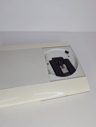 PlayStation 3 Super Slim Bianca