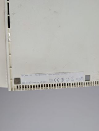 PlayStation 3 Super Slim Bianca