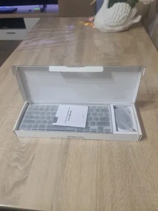 Mini Teclado y Ratón Inalámbrico Negro