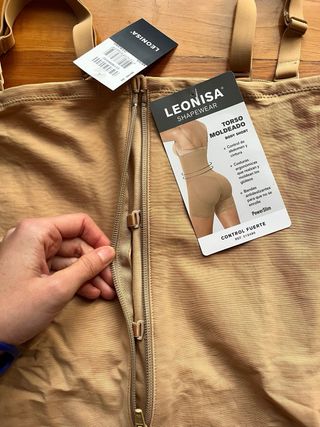 Moldeador Torso Leonisa Beige