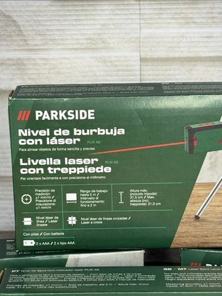 Nivel láser Parkside con trípode