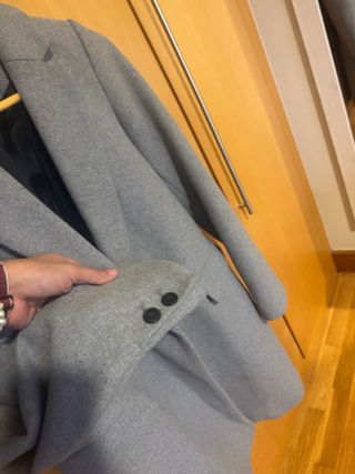 Abrigo Zara TRF Gris Talla XS