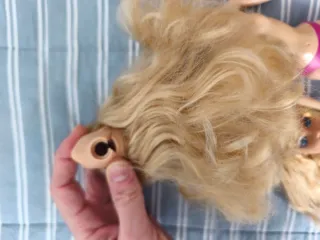 Lote Barbies Desmontadas y Vestidos