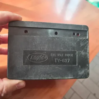 Perforatrice da ufficio a 2 fori fai da te scuola