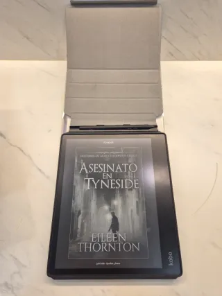 Kobo Elipsa + Custodia + Penna