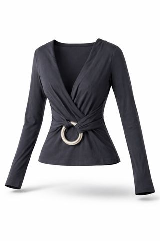 Bonita blusa gris manga larga