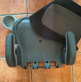 Silla elevador con posavasos