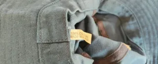 Iconico cappellino pescatore Algida blu