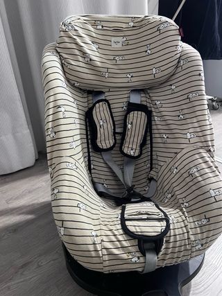 Silla coche Britax Römer negra giro 360•