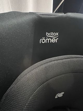 Silla coche Britax Römer negra giro 360•