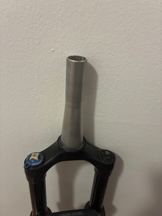 RockShox Revelation RC3 29” 140mm Horquilla