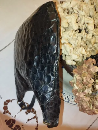 Borsa vintage nera in vera pelle di coccodrillo