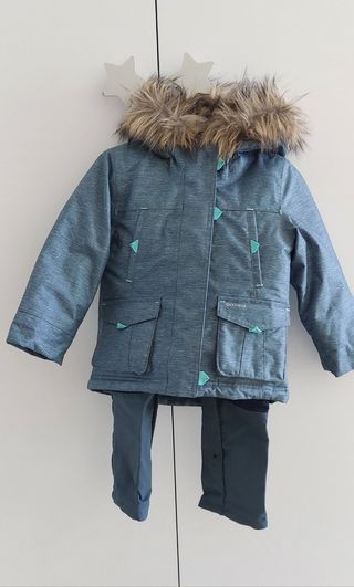 Chaqueta y pantalón de esquí Quechua con capucha