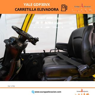 CARRETILLA ELEVADORA DIESEL 3000 KG
