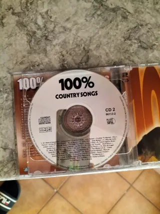 2 CD 100% Country Songs