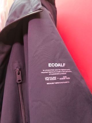 Chaqueta larga impermeable Ecoalf azul