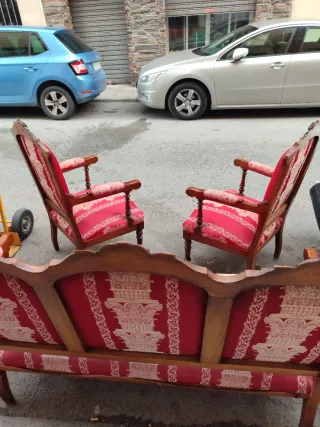 Sofá y 2 sillones antiguos madera y tela