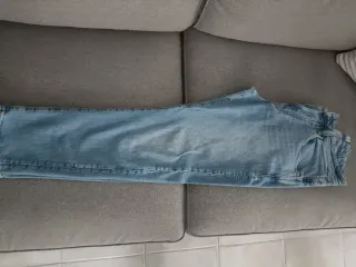 Vaqueros Jack & Jones Cropped Frank Talla 28