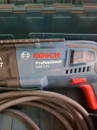 BOSCH MARTILLO PERFORADOR GBH 2-21 PROFESIONAL