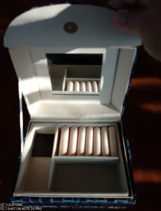 Beautycase donna gioielli nero/argento