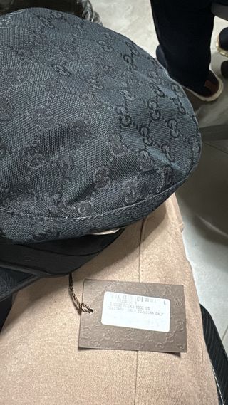 Cappello Gucci nero monogramma