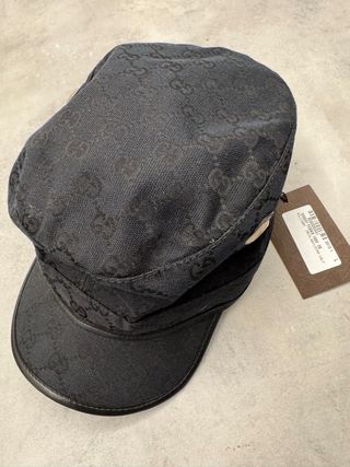 Cappello Gucci nero monogramma