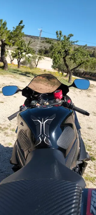 Suzuki GSX-R 750cc 2011