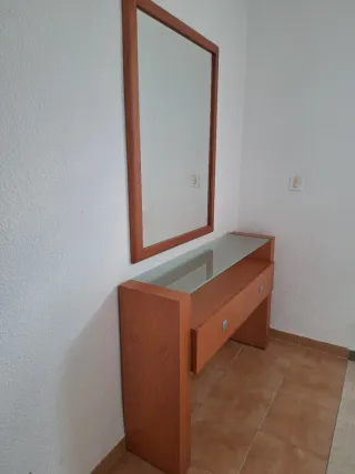 Mueble de entrada madera y Espejo